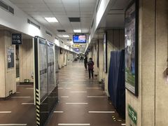 -八宝山(地铁站)