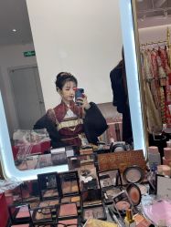 -艾米丽婚纱礼服