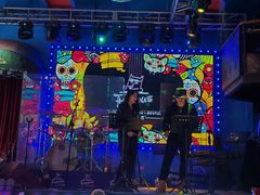 -Famous肥猫墨西哥音乐餐吧(五棵松华熙LIVE店)