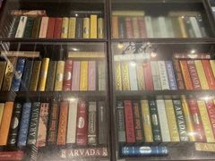 -钟书阁(松江泰晤士小镇店)