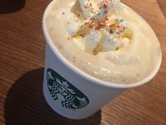 -星巴克(真如星光耀广场店)