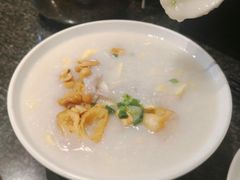 荔湾艇仔粥-老广酒楼(樱花店)