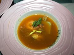 冬阴功海鲜汤-蜜桃花开·中西融合菜E&W(南长街店)