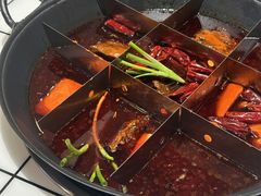 -伍师兄市井火锅(东部星悦天地店)