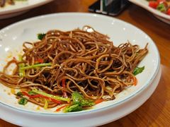 -乡村馕坑肉·烧烤·新疆菜·本地人更爱吃(阿勒泰首店)