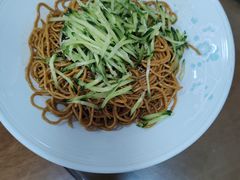 凉拌饸饹-老磨油饼(高陵店)