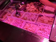 -周良天山牛杂城(天山路总店)