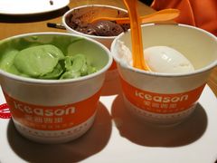 -东方明珠·可口可乐欢乐餐厅