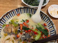 -鲜越鲜鱼粉(财富购物中心店)