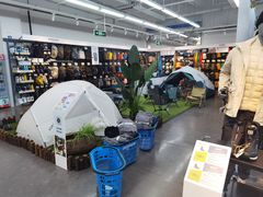 -迪卡侬(苗岭路店)