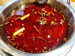-肖肖酸萝卜鱼火锅(总店)