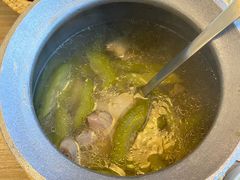 凤梨苦瓜鸡汤-隅乐胡椒虾·台湾菜·团建(皇岗店)