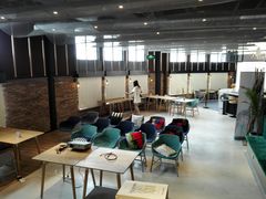-光海书局(南京东路第一百货店)