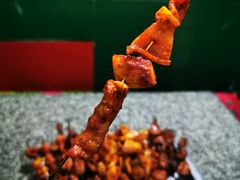 -马克力木手抓炕锅烤羊肉(盐湖一小区店)