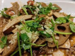 -刘胖子家常菜·蹄花焖藕(中南店)