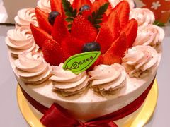 粉色玫瑰生日蛋糕-花花卷卷·鲜食蛋糕(静安久光百货店)