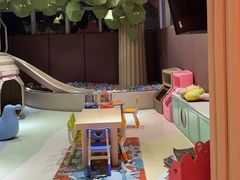 -水桶王国主题餐厅·聚会·生日派对·亲子活动·家庭套餐(亚龙湾希尔顿店)