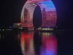 -湖州太湖旅游度假区-月亮广场