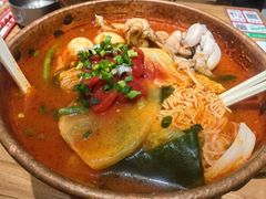 -成都你六姐·牛肉冒菜(信泰中心商场店)