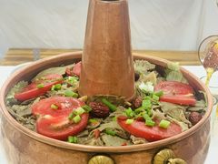 -乡土特色.冷锅鱼.牦牛肉汤锅