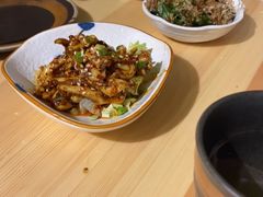 -本格丼·炭火烤肉饭(大悦路成都大悦城店)