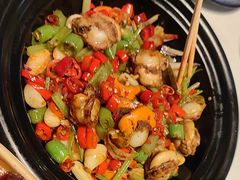 -八府香鸭·啫啫煲(华山路店)