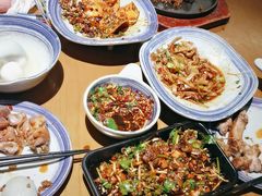 -包整·丝娃娃(一览甲秀楼风景店)