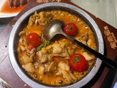 -佬麻雀·新湘菜(东方宝泰店)