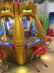 -莫莉幻想儿童乐园(武汉保利广场店)