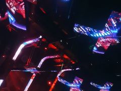 -简奥斯汀·赫本酒吧