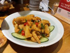 -野山舂·贵州现舂酸汤火锅(鸿通城店)