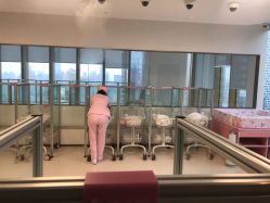 -金鹰国际月子中心(新街口店)