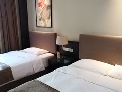-东方华地城湿地温泉度假区