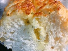 蒜香芝士法-韩国利尔面包(桂林路店)