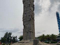 -亚龙湾中心广场