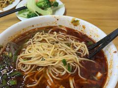 -马德元纯汤牛肉面(太奥广场店)