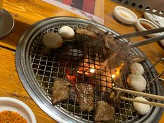 -草家酱蟹炭火烤肉店(珲春南路一店)