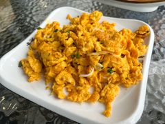 银鱼炒蛋-品鲜村农家菜·阳澄湖大闸蟹(总店)