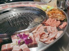 -哈哈碳都·牛肋条无限自助烤肉(宝龙店)