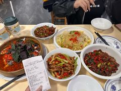 -笨罗卜浏阳菜馆(太平街店)