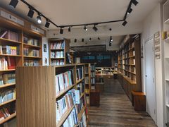 -晓风书屋(大学路店)