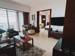 -三亚湾海居雅高铂尔曼度假酒店