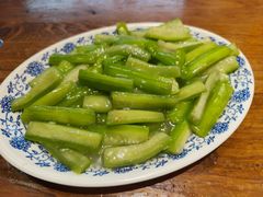 -老天桥酱肉烧饼夹肘子(天桥店)