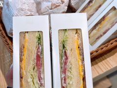 -玥儿弯弯手作烘焙(中海国际社区御城店)