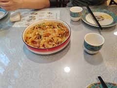 -汗腾格里·风味餐厅(新疆驻京办店)