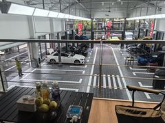 -爱车行 奥迪 奔驰 宝马 保时捷 路虎 专业 维修保养 原厂 奥迪改装升级 中心(静安店)