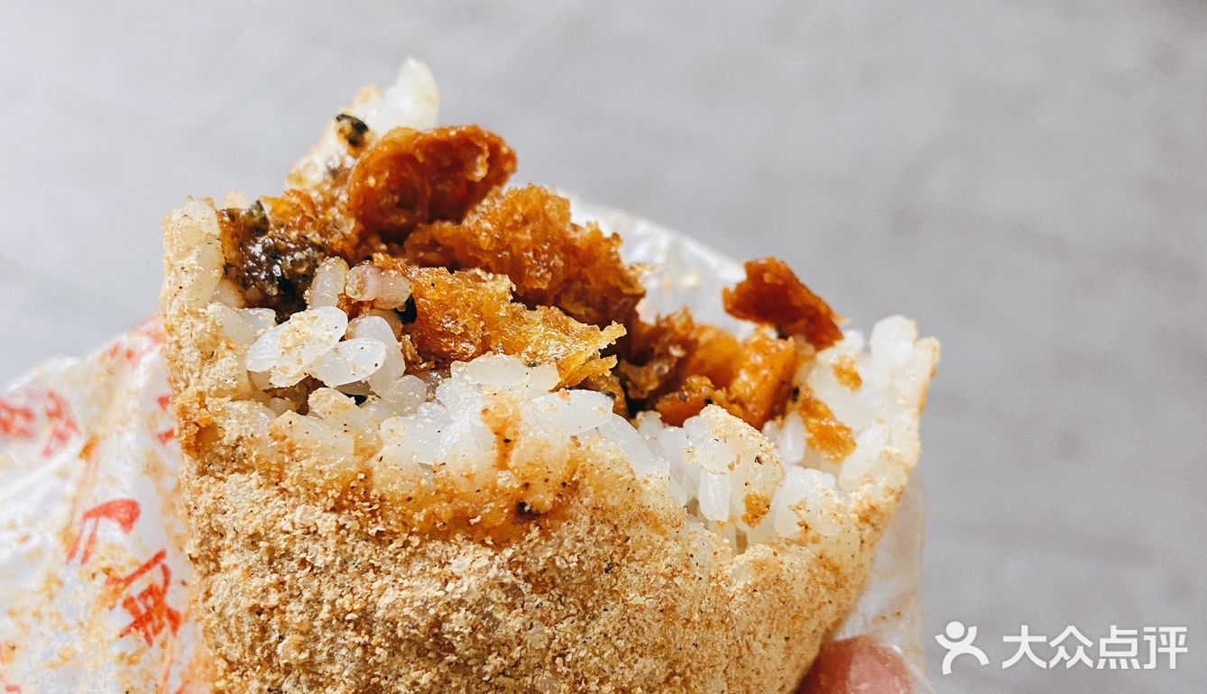 偶遇挑挑肥肠，简直就是下饭神器