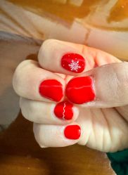 -EMILY艾枚莉美甲美睫·美颜·现磨咖啡