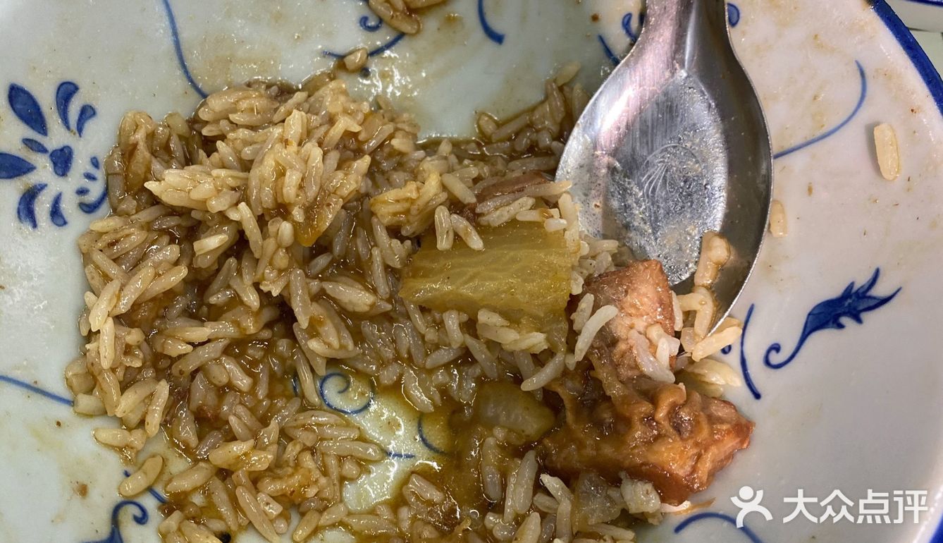 本来想打卡拍摄以后发菜品上来的样子,结果忘了