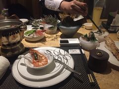 -雍和会海鲜姿造自助(湖东路店)